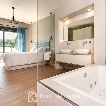 Dom wakacyjny Moderno Chalet, Spa, Wifi, Parking, Recinto Privado Y Exclusivo *